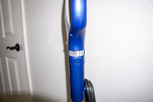 Photograph of Shark DuoClean upright vacuum suction control.